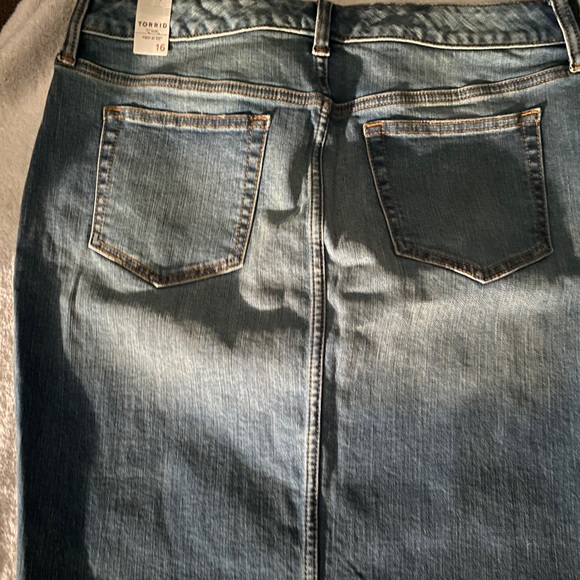 Denim Skirt - Picture 2 of 5